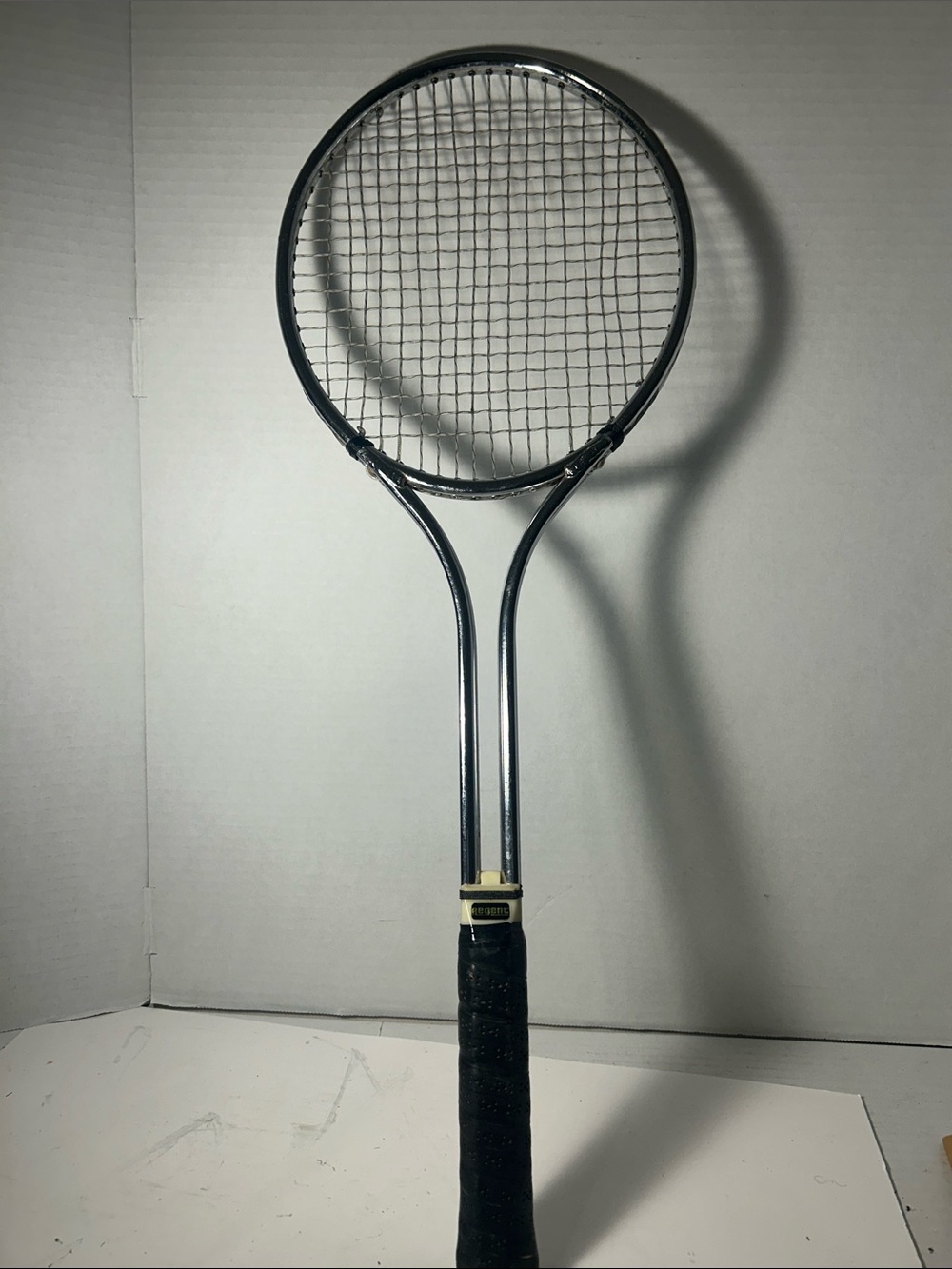 Classic Black Tennis Racket - Unbranded